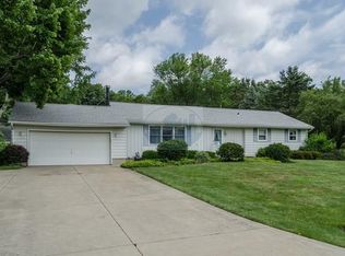1336 Hillcrest Dr, Lexington, OH 44904