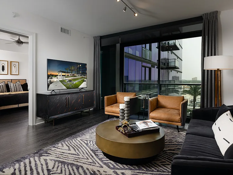 Resident Lounge with Exterior View