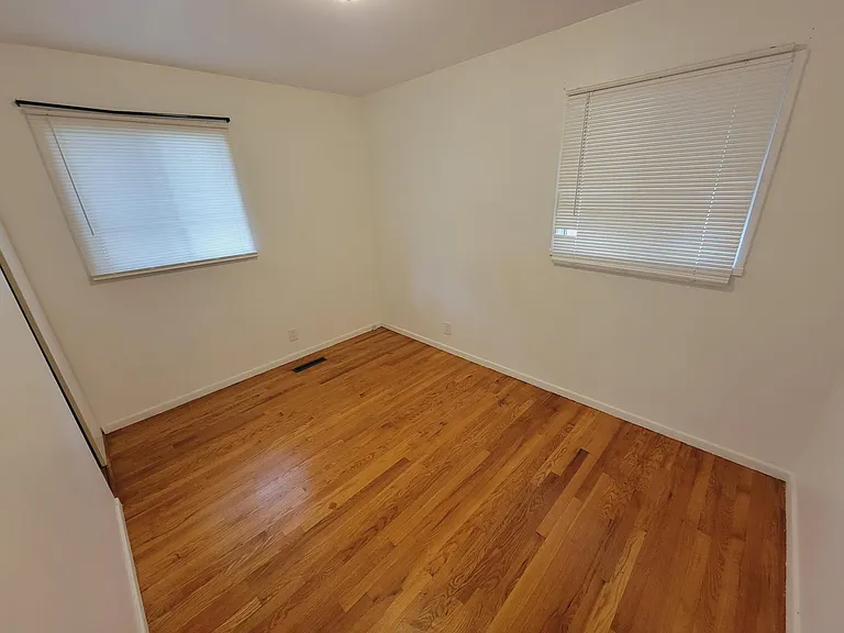 3032 Oak Street Ct — Photo 6