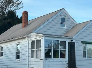 16 Homestead Ave, Johnston, RI 02919