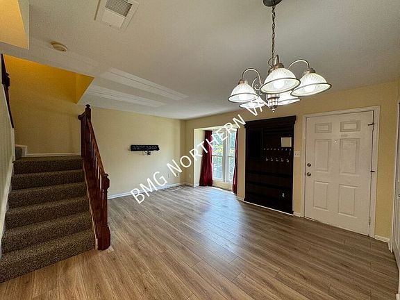 5th image of 6085 Netherton St