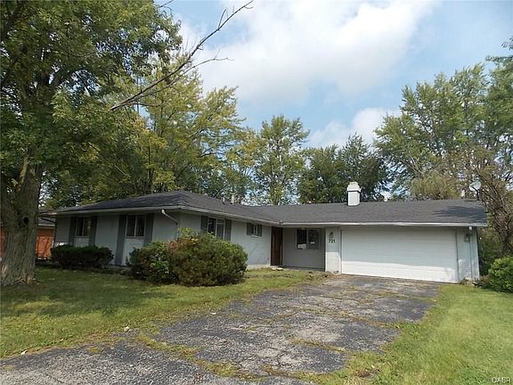 2nd image of 721 Redway Cir