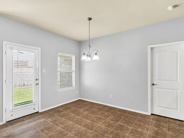 3814 Spring Run Ln — Photo 15