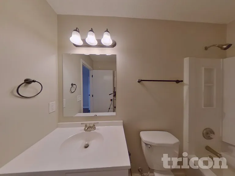 5820 Leatherwood Ln — Photo 9