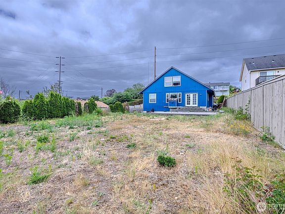 3rd image of 1305 Browns Point Boulevard