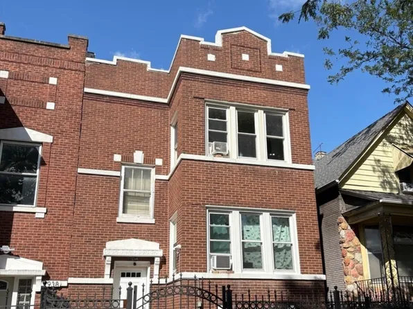 940 N Leclaire Ave #2, Chicago, IL 60651