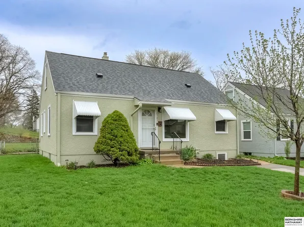 1701 S 54th St, Omaha, NE 68106