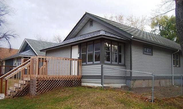 1st image of 1600 5th Ave N