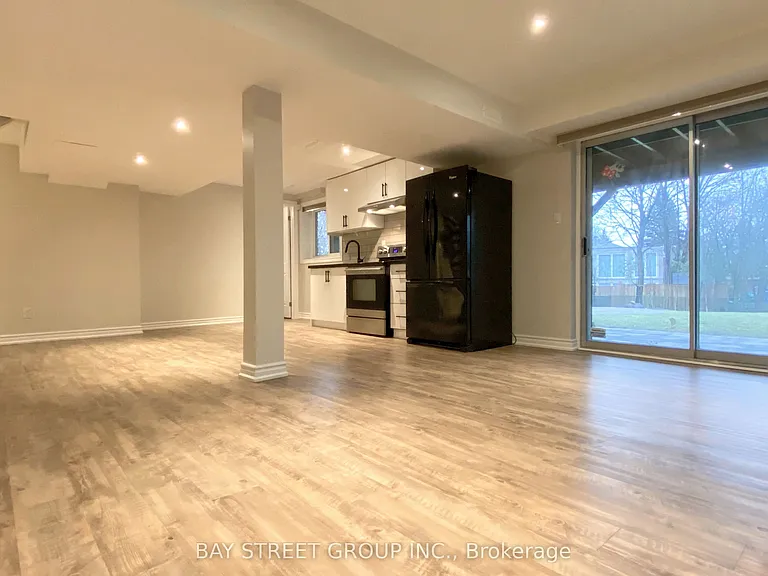 29 Carlton Rd #BASEMENT — Photo 10