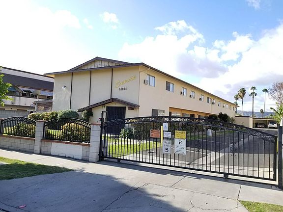 2nd image of 14404 Beckner St APT 4