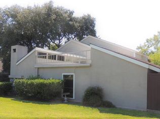 2001 Lakewood Ct, Willis, TX 77318