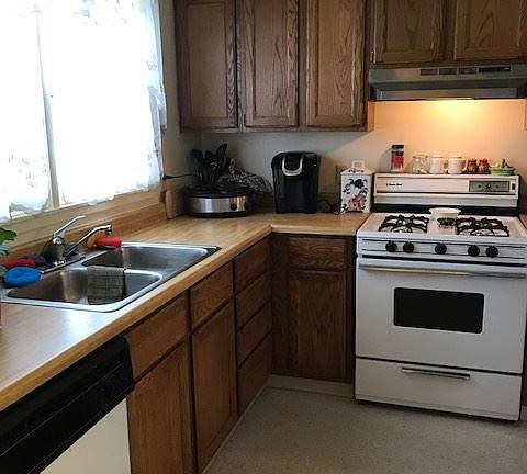4th image of 407 Mustang St