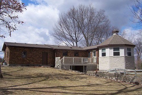 2nd image of 43327 N Lake Ave