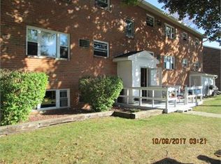 902 E Sturgis St APT 6, Saint Johns, MI 48879