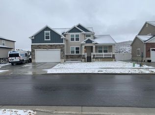 1307 W Skyline Dr, Saratoga Springs, UT 84045