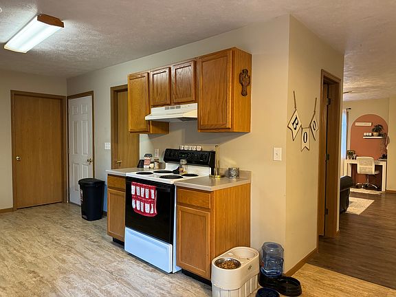 5th image of 920 Erin Jane Ln