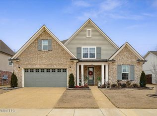 9626 Crape Myrtle Dr, Olive Branch, MS 38654