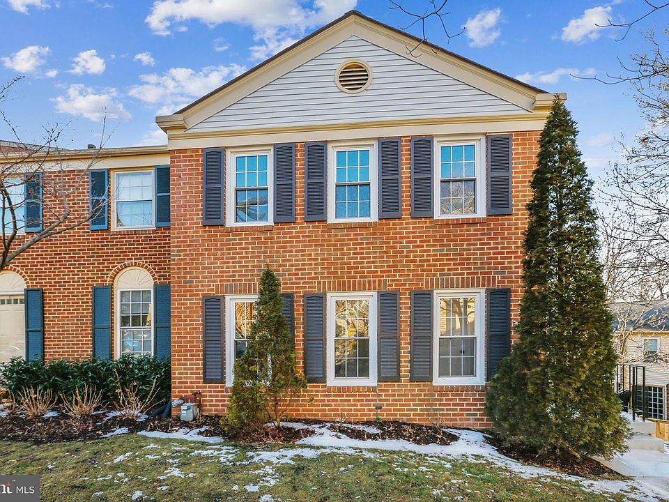 1st image of 22 Shagbark Ct