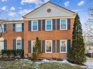 22 Shagbark Ct, Rockville, MD 20852