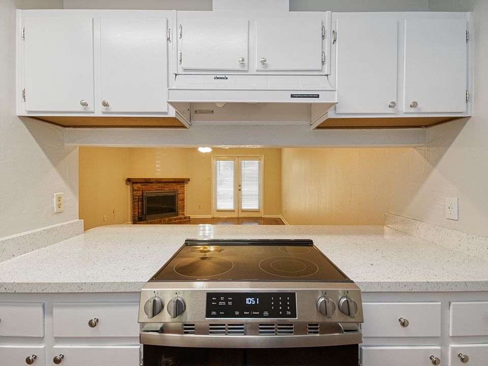 1st image of 1332 Cherry St #11525484