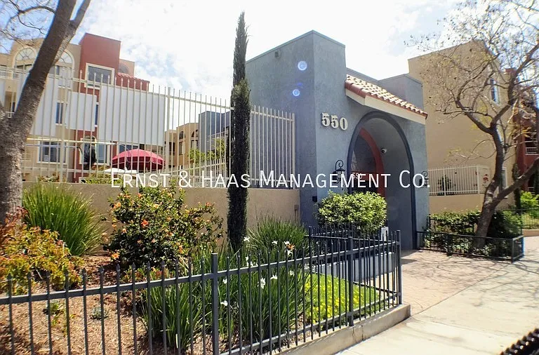 550 Orange Ave #131 — Photo 2