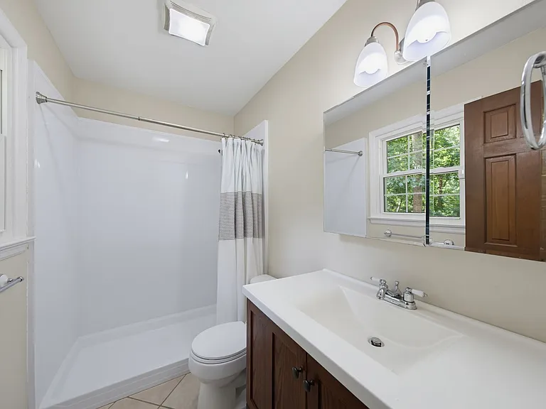 1003 Manchester Dr — Photo 27