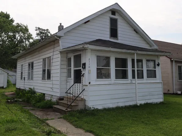 2110 Leer St, South Bend, IN 46613