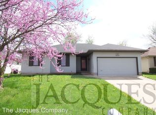 1044 E Snider St, Springfield, MO 65803