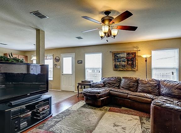 5th image of 1437 Amber Ct
