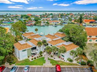 311 Island Way, Clearwater, FL 33767