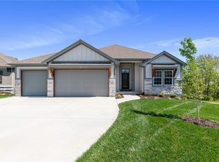 1724 NW 107th Ter, Kansas City, MO 64155