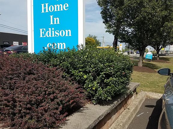 2nd image of 852 Us Route 1 Hwy N #4