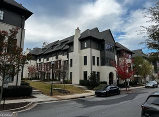 6580 Aria Village Dr, Sandy Springs, GA