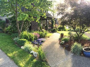 502 N 62nd St, Seattle, WA 98103