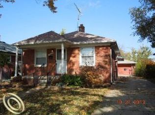 13024 Plum St, Southgate, MI 48195