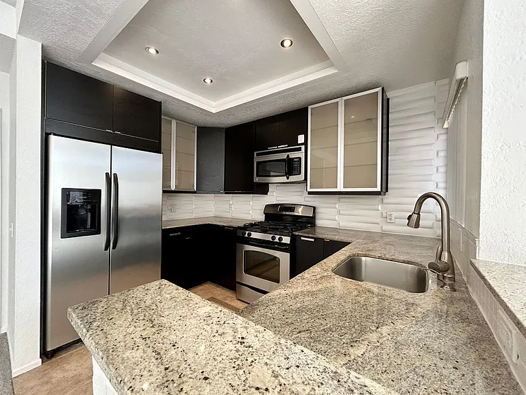2601 S Broadmoor Dr #63 — Photo 3