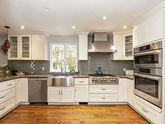 4th image of 24445 104th Ave