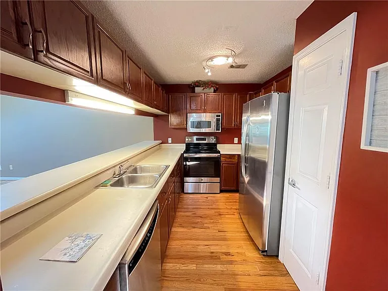 3502 Tradewinds Dr — Photo 11