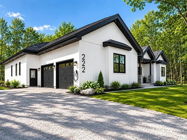 222 Rue Des Patriotes, Saint Colomban, QC J5K 2N7