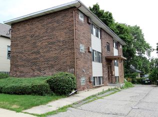 308 South St APT 2S, Elgin, IL 60123