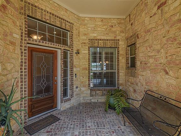 4th image of 9207 E Canyon Lake Springs Dr
