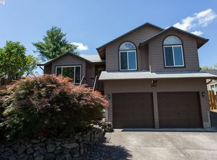 1917 SW Lake Pl, Gresham, OR 97080