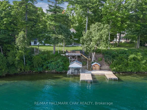 209 Bay St, Oro Medonte, ON L0L 2L0