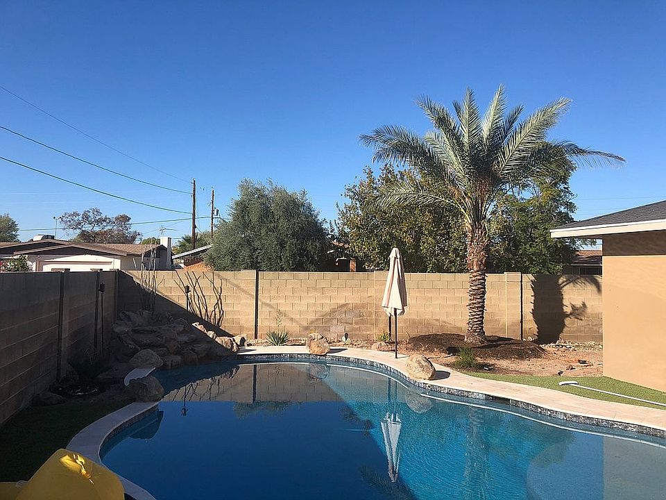 1st image of 1603 E Gaylon Dr