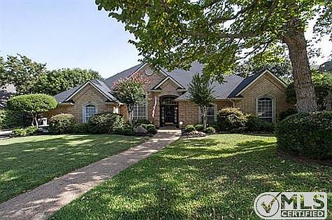 1st image of 1520 Lost Lake Dr