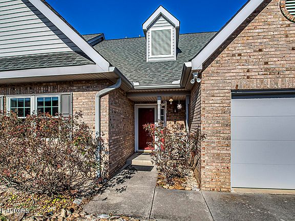 3rd image of 4341 Mannington Dr