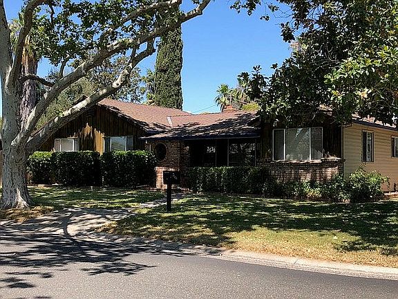 5th image of 2530 Danube Dr