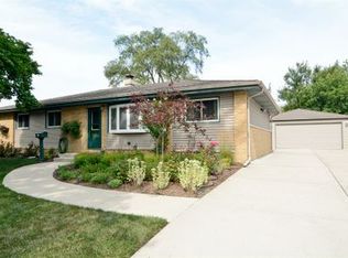 350 Washington Blvd, Hoffman Estates, IL 60169