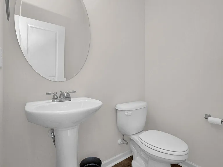 2346 Spinning Wheel Rd — Photo 27