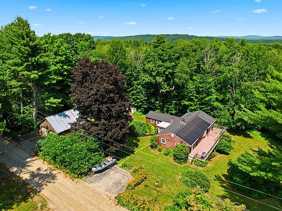 3rd image of 290 French Road